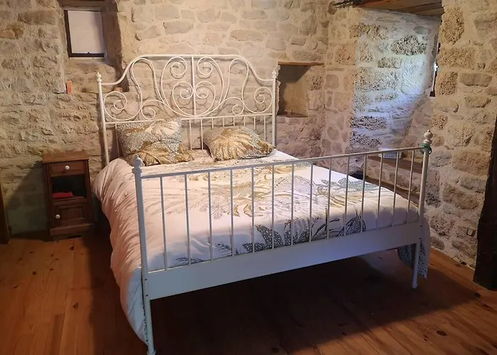 Maison Traditionnelle En Lozere Vakantiehuis Saint-Saturnin (Lozere)